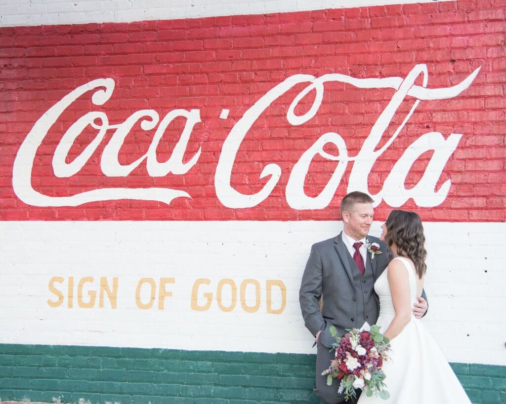 bride and groom mural photos